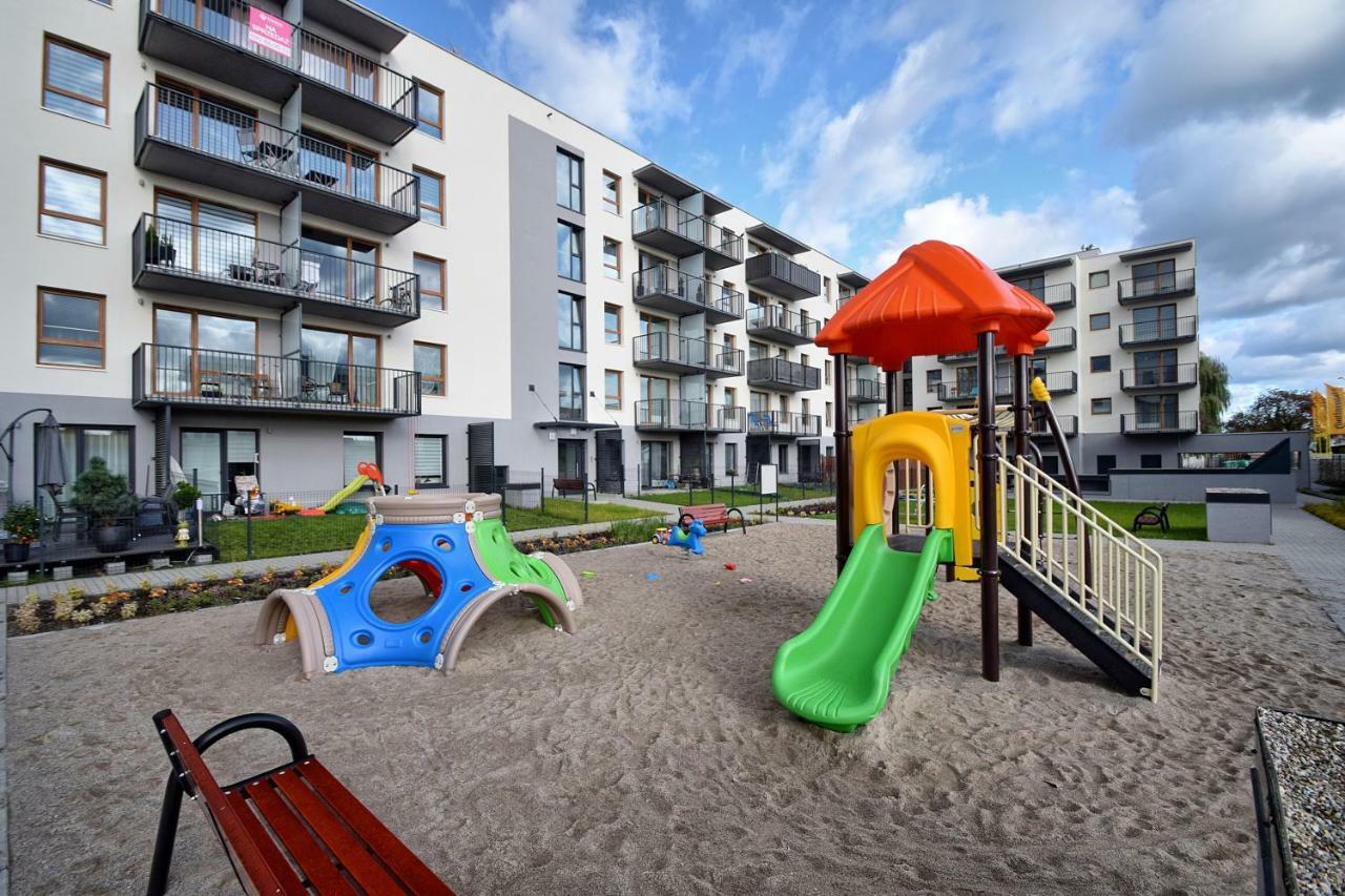 Apartament Oliwka Z Prywatnym Miejscem Postojowym 코워브제크 외부 사진