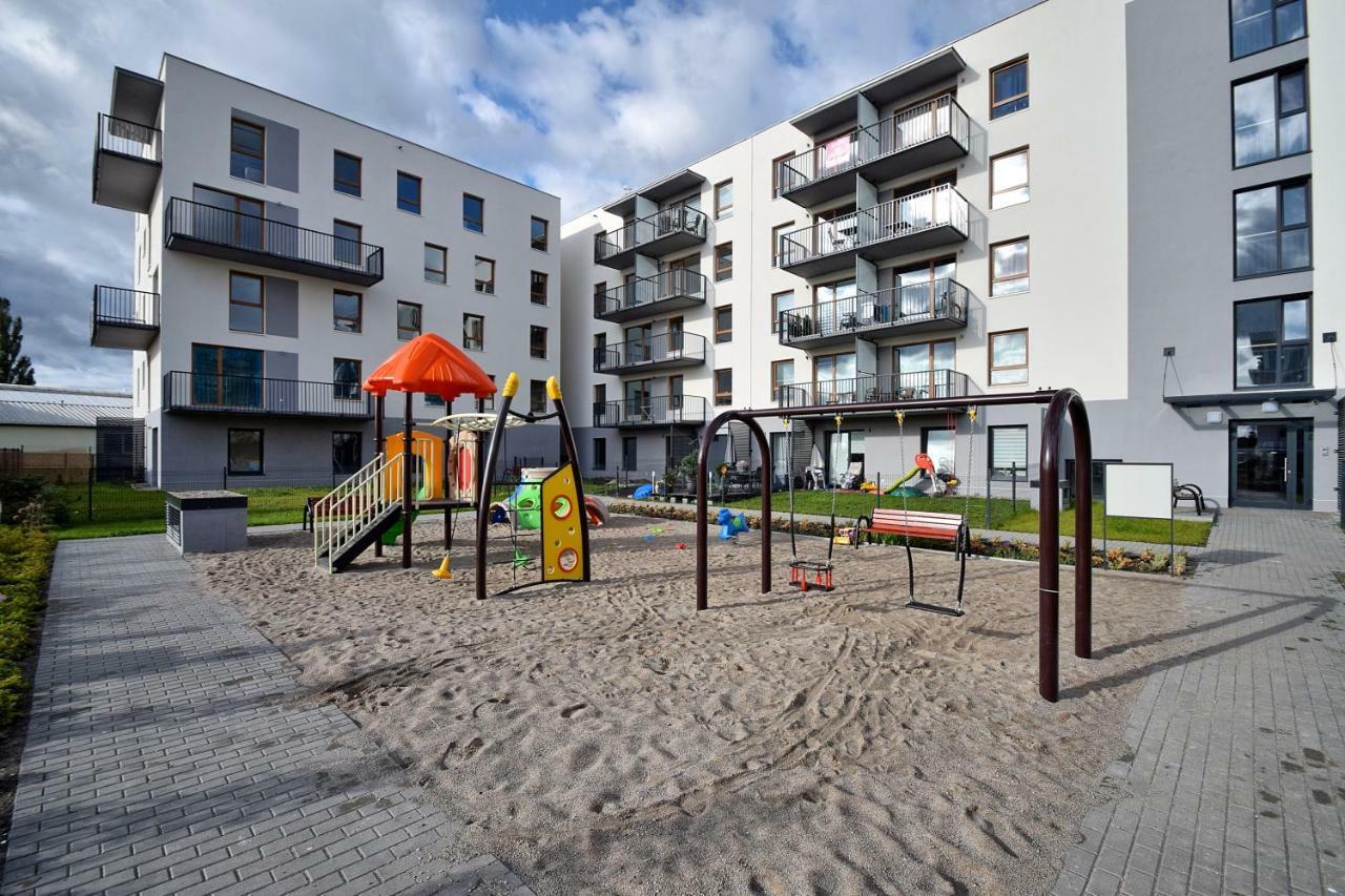 Apartament Oliwka Z Prywatnym Miejscem Postojowym 코워브제크 외부 사진