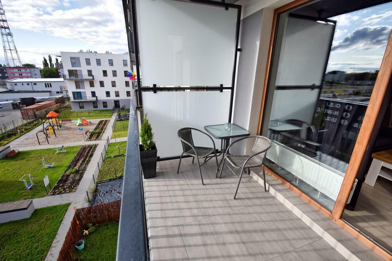 Apartament Oliwka Z Prywatnym Miejscem Postojowym 코워브제크 외부 사진